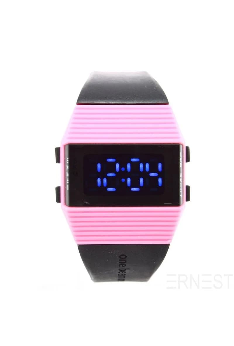 MONTRE ERNEST
