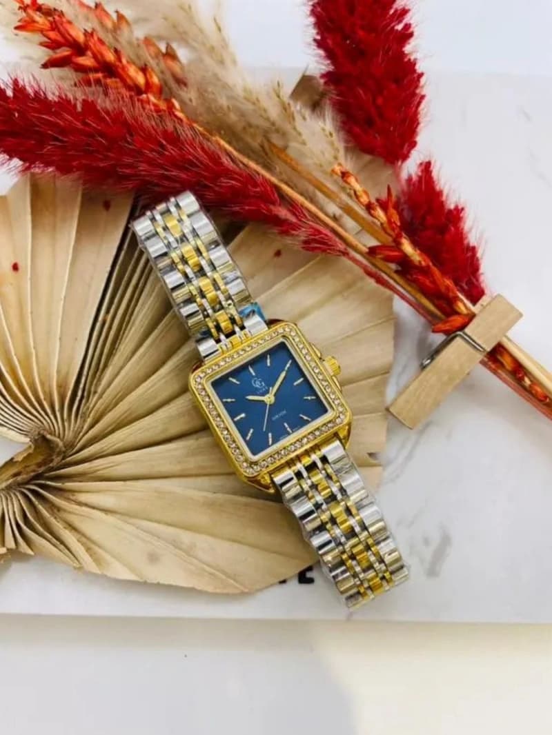Montre Femme GG luxe 1754 bicolor