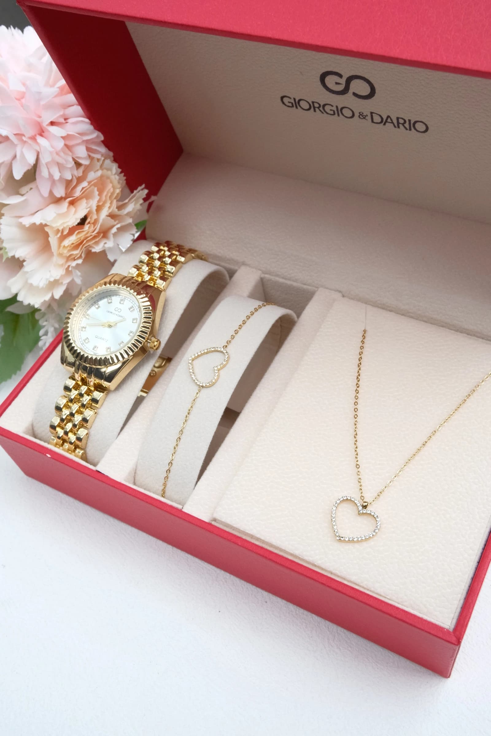 COFFRET FEMME AVEC PARURE ACIER