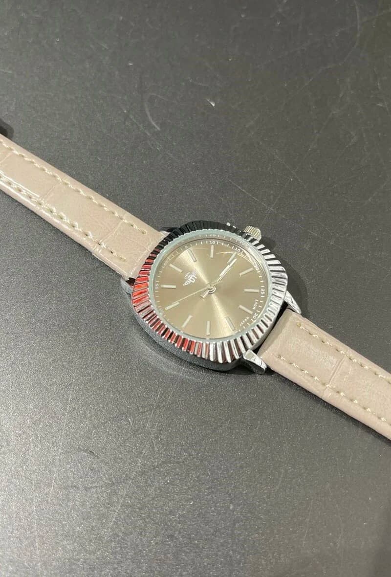 Montre femme similicuir