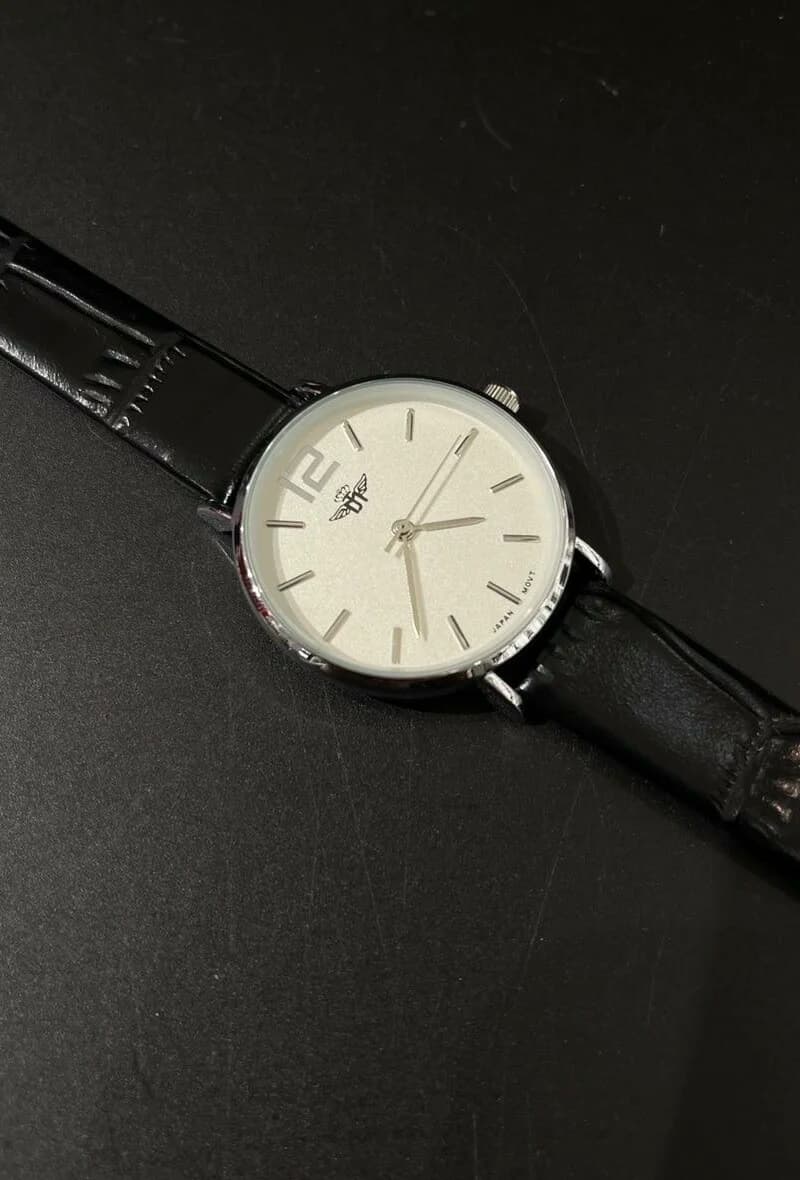 Montre femme similicuir