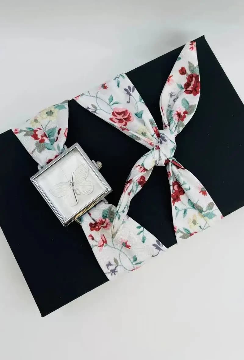 Montre foulard 70