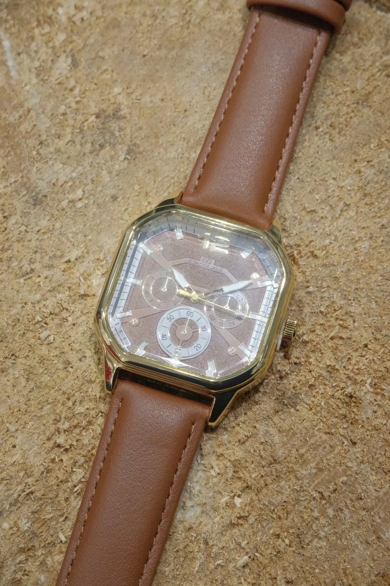 Montre homme Giorgio & Dario avec bracelet en simili cuir