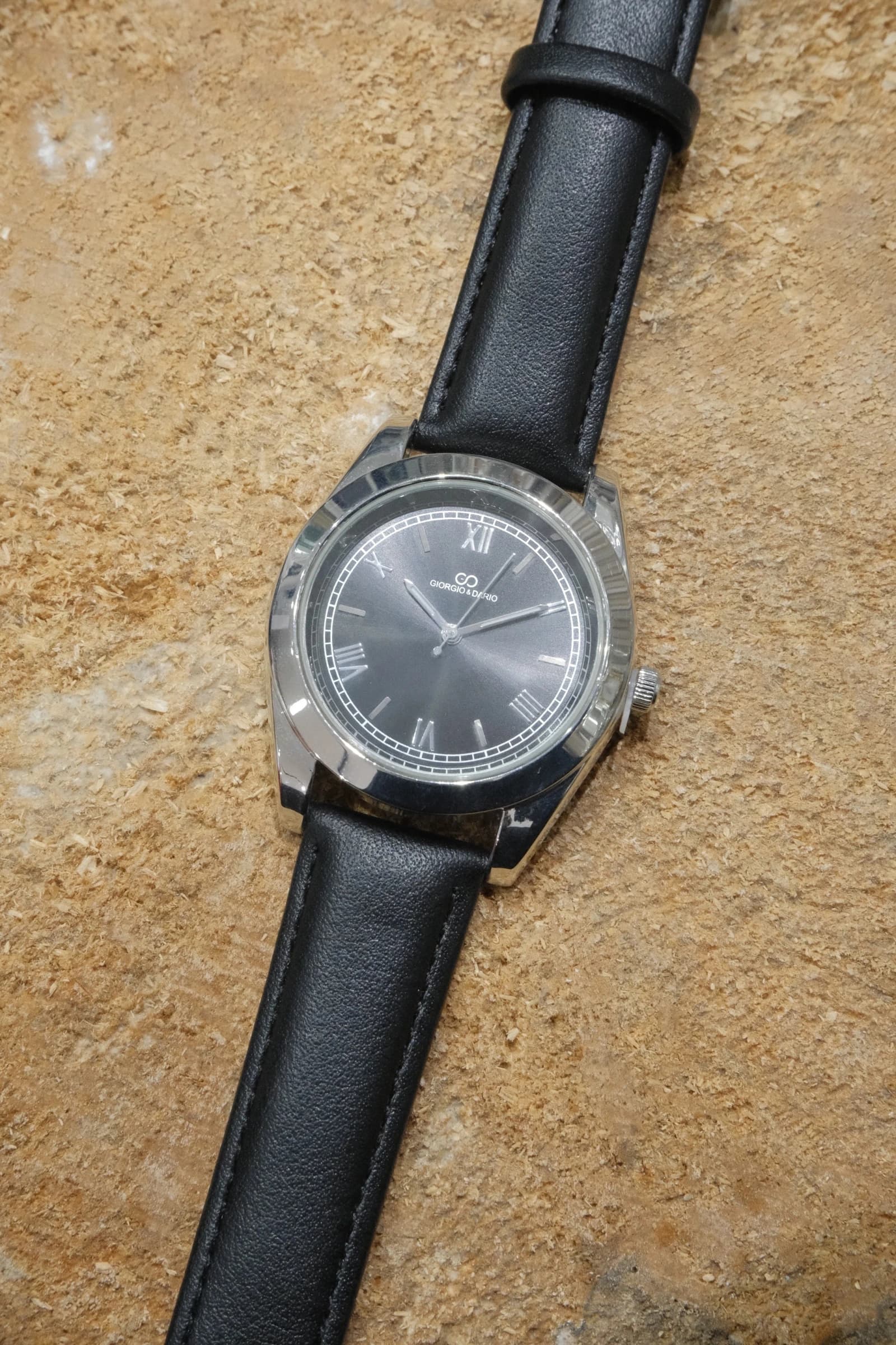Montre homme Giorgio & Dario avec bracelet en simili cuir